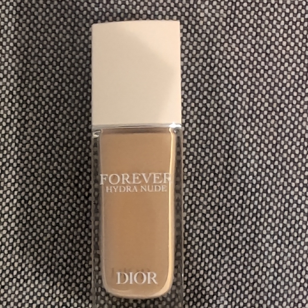 Dior Hydra Nude Foundation 3W